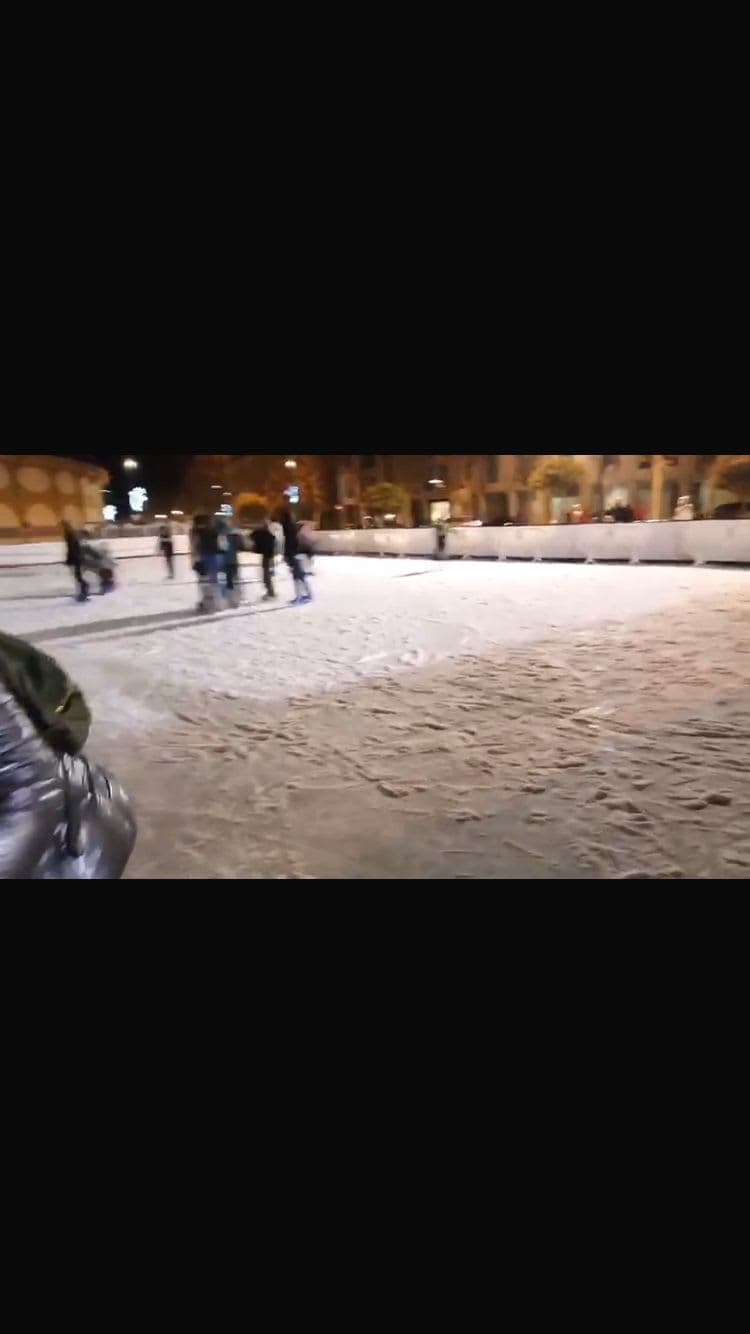 Pistas de patinaje de hielo natural - 1