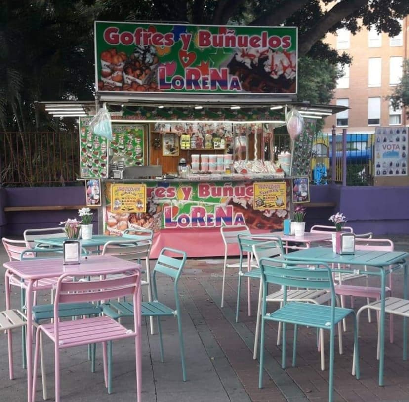 Remolque de gofres y buñuelos. sin ruta.