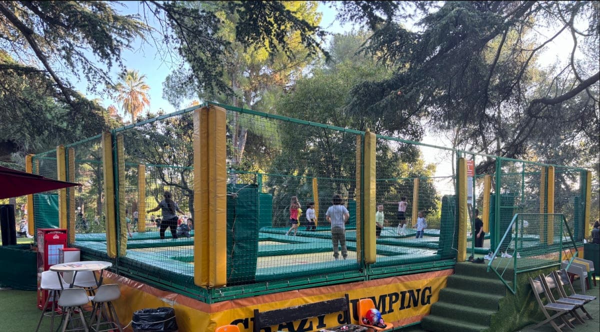 Trampoline professionnel 8 pistes – Déstockage – 4 000 € - 1